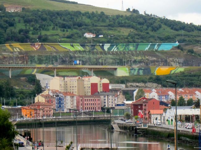 Bilbao Hill murals