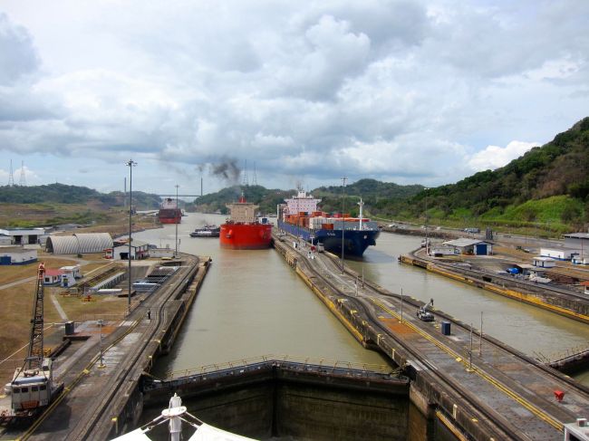 ships coming in behind